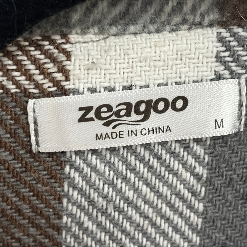 Cropped Plaid Flannel Shacket - Picture 10 of 12